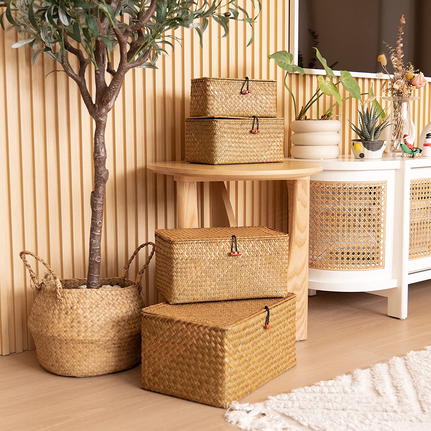 Lidded Handwoven Seagrass Rattan Storage Basket
